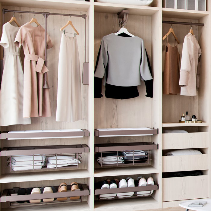 Emuca Penderie rabattable pour armoire Hang, 450 - 600, Peint en moka, Acier et Plastique.