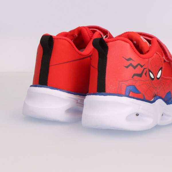 Cerdá T031 - Chaussures de sport enfant à semelle légère EVA avec lumières Spiderman - Taille 31 - Rouge Cerdá T031 - Chaussures de sport enfant à semelle légère EVA avec lumières Spiderman - Taille 31 - Rouge