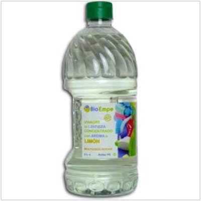 BIOEMPE Vinaigre d'alcool de nettoyage multi-usages citron 2L BIOEMPE Vinaigre d'alcool de nettoyage multi-usages citron 2L