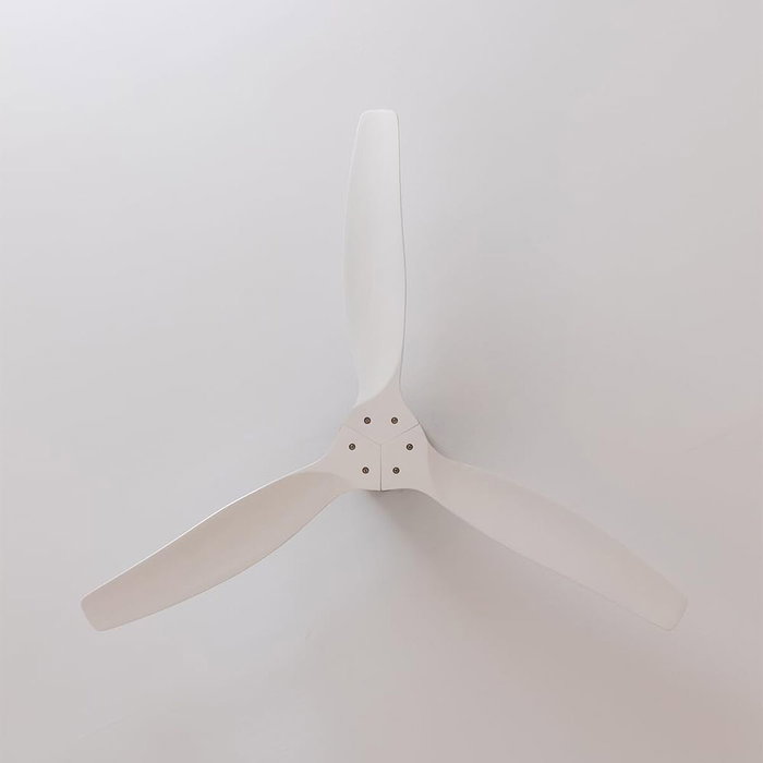 Ventilateur de plafond Cecotec EnergySilence Aero 5400 Classic 40W Ø132cm blanc noir 3 pales