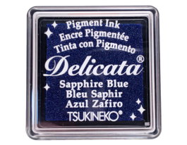 Tsukineko Tampon DELICATA bleu saphir métallique brillant 33x33mm