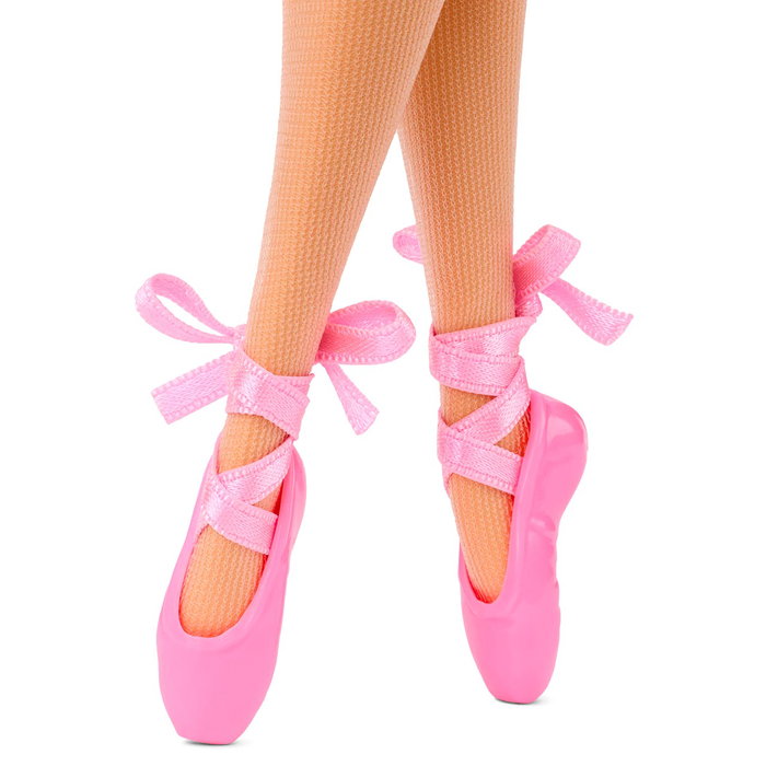 Barbie JBJ09 - Poupée Danseuse étoile Mattel - 31 cm - Rose - Avec socle et certificat - À partir de 6 ans Barbie JBJ09 - Poupée Danseuse étoile Mattel - 31 cm - Rose - Avec socle et certificat - À partir de 6 ans