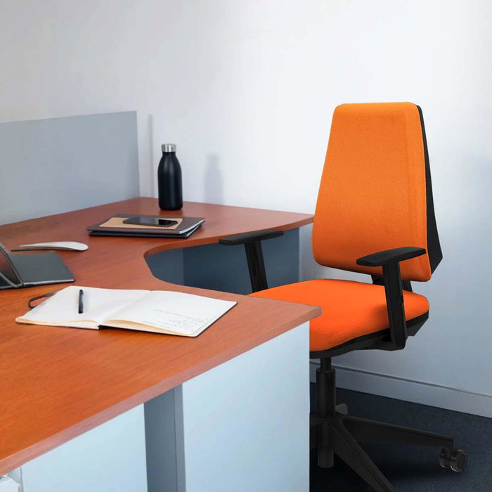 Chaise Elche Contact permament de base Tissu Orange Base pyramidale noire Accoudoir 1D Sans appui-tête Roulettes 65mm nylon