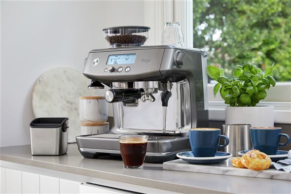 Sage SES878BSS4EEU1 Cafetière Barista Pro Machine à Expresso avec Broyeur Intégré Conique, LCD, ThermoJet, Portefiltre 54 mm, Mousseur à Lait, Noir