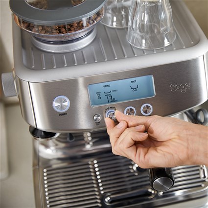 Sage SES878BSS4EEU1 Cafetière Barista Pro Machine à Expresso avec Broyeur Intégré Conique, LCD, ThermoJet, Portefiltre 54 mm, Mousseur à Lait, Noir