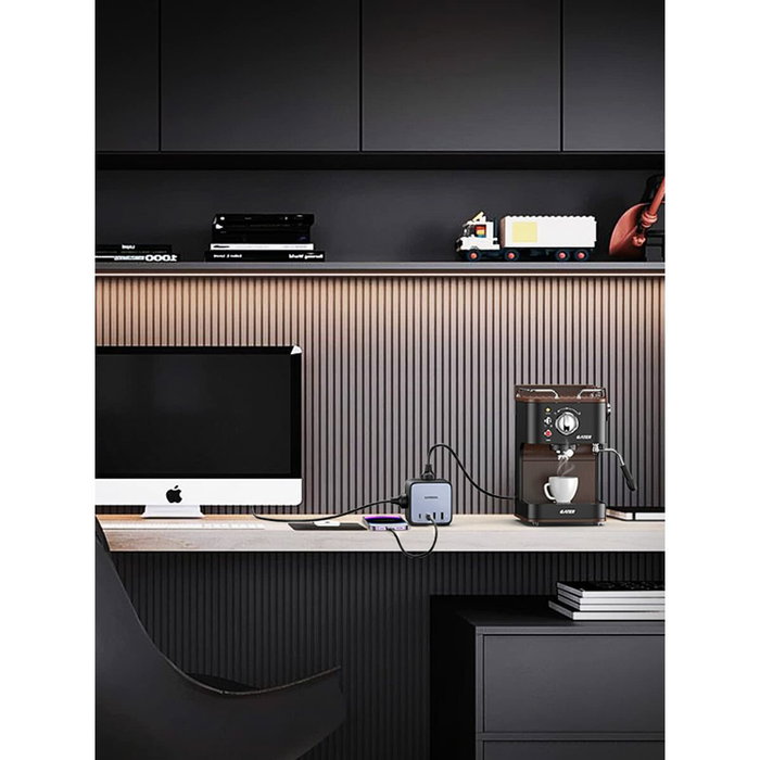UGREEN Chargeur de bureau rapide 65W avec prises intégrées - Gris et Noir UGREEN Chargeur de bureau rapide 65W avec prises intégrées - Gris et Noir