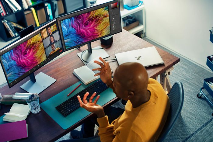 HP Z24q G3 QHD Argent, 23,8 pouces, 2560 x 1440 pixels, IPS, 90 Hz