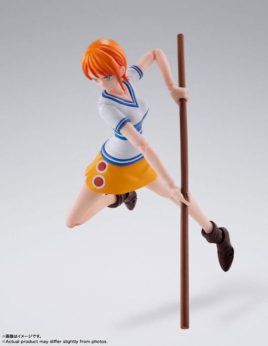 Bandai Tamashii Nations S.H. Figuarts Nami Romance Dawn 14 cm