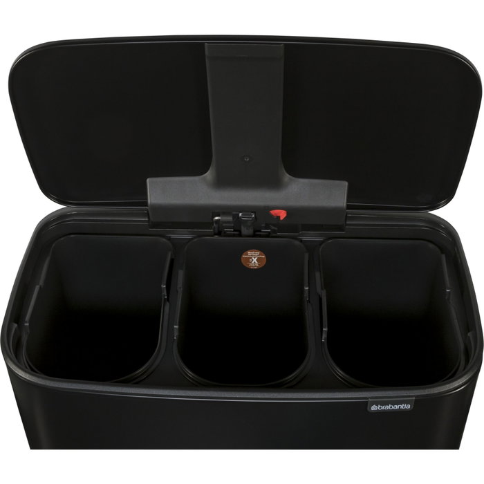 Brabantia Bo Poubelle à pédale noire 3 x 11 L Brabantia Bo Poubelle à pédale noire 3 x 11 L