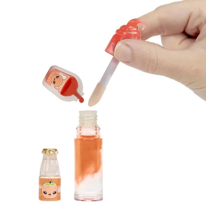 Yummiland LOL Surprise - Poupée Piper de 10 cm avec Kit de Création de Gloss Pailleté Parfumé Goût Pêche - Jouet Enfant Dès 4 Ans