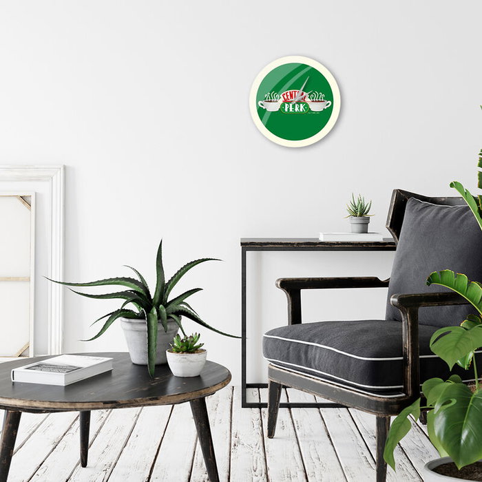 ERT GROUP Horloge murale Central Perk Friends - Cadran brillant réflectif, aiguilles laquées - Diamètre 30,5 cm - Alimentation par pile AA (non incluse) ERT GROUP Horloge murale Central Perk Friends - Cadran brillant réflectif, aiguilles laquées - Diamètre 30,5 cm - Alimentation par pile AA (non incluse)