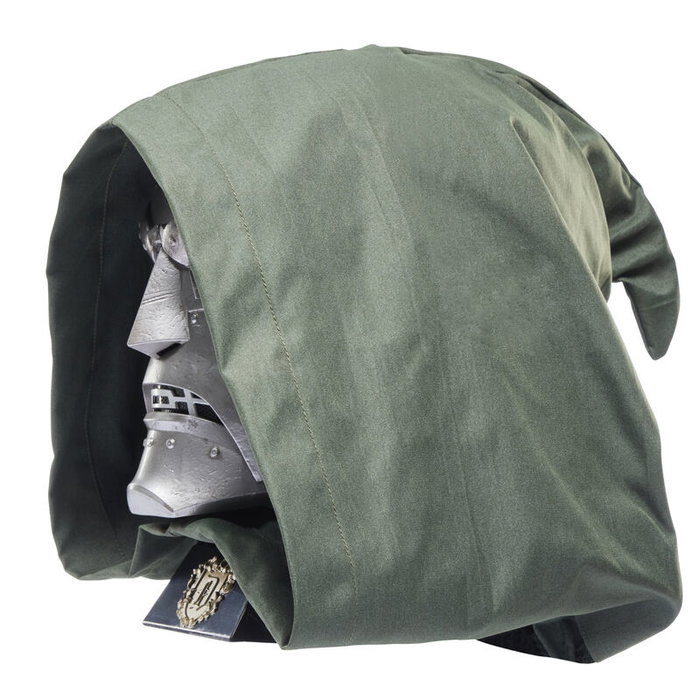 Hasbro Casque premium Doctor Doom Marvel Legends Series