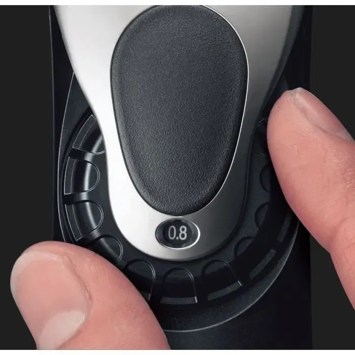 Panasonic ER-GP65 - Tondeuse cheveux professionnelle sans fil - Tête de coupe X-Taper 2.0 - Avec 3 accessoires - Moteur linéaire