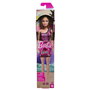 Barbie Poupée Fashionista avec Robe Rose Logo Dénudée Une Épaule, Cheveux Blonds à Coiffer, Look Barbiecore, pour Enfants 3 Ans et Plus