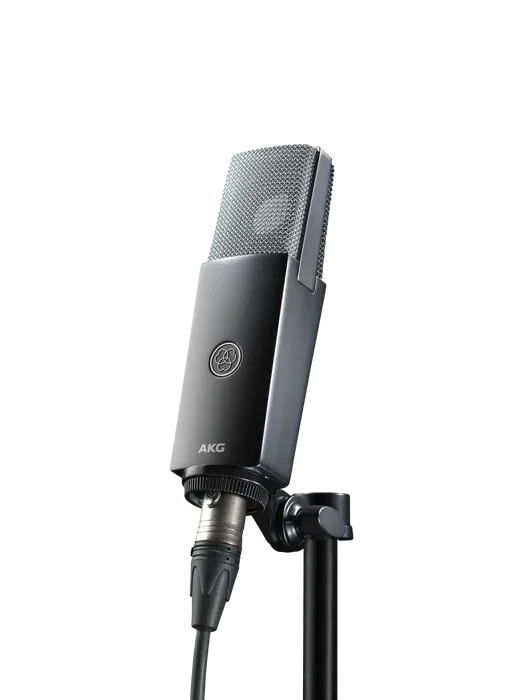 AKG C104 Microphone condensateur cardioïde pour podcast, streaming et studio avec sortie XLR et alimentation phantom 48V
