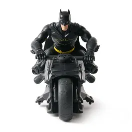 Batman Pack Batcycle RC avec Télécommande 2.4Ghz et Figurine de Batman 30cm - Jouet de Course pour Enfants Dès 4 Ans
