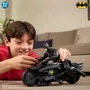Batman Pack Batcycle RC avec Télécommande 2.4Ghz et Figurine de Batman 30cm - Jouet de Course pour Enfants Dès 4 Ans