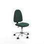 Chaise de bureau Algarra avec mécanisme de contact permanent de base, rembourrée de tissu vert bouteille. Équipée d'une base chromée, sans accoudoirs et de roulettes pour parquet.