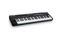 MAUDIO Oxygen Pro 61 Clavier MIDI 61 touches semi-lestées avec pads RGB, faders, écran OLED