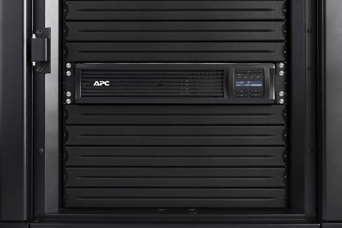 APC Smart-UPS SMT1000RMI2UC 1000VA 700W 2U Rackable