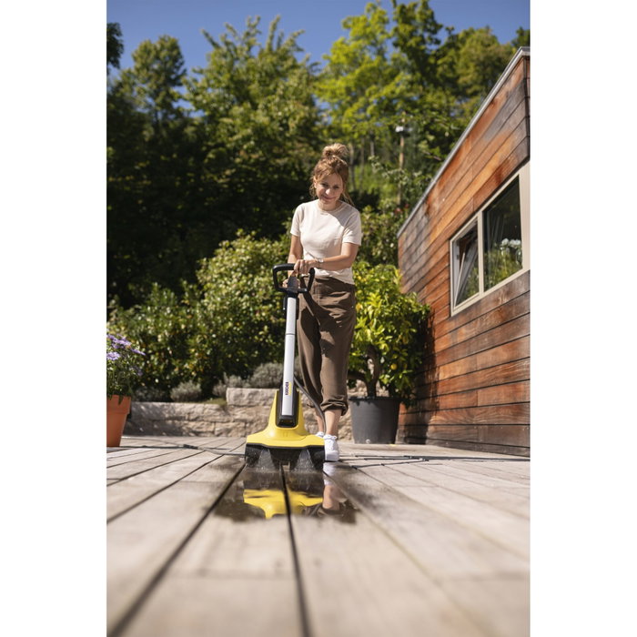 Karcher PCL 3-18 Nettoyeur de terrasse sans fil avec batterie 18V/2,5Ah et brosse rotative Karcher PCL 3-18 Nettoyeur de terrasse sans fil avec batterie 18V/2,5Ah et brosse rotative