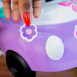 Bright Starts Trotteur bébé 3 en 1 pliable avec petite voiture, 3 modes de jeux évolutifs (station de jeux portative, pousseur, siège conducteur), violet