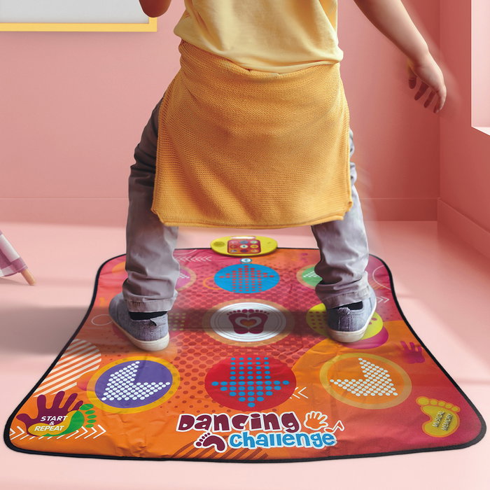 Deqube - Tapis de danse musical Bluetooth interactif pour enfants avec niveaux de jeu et lumières - Développe coordination et motricité - 6 langues Deqube - Tapis de danse musical Bluetooth interactif pour enfants avec niveaux de jeu et lumières - Développe coordination et motricité - 6 langues