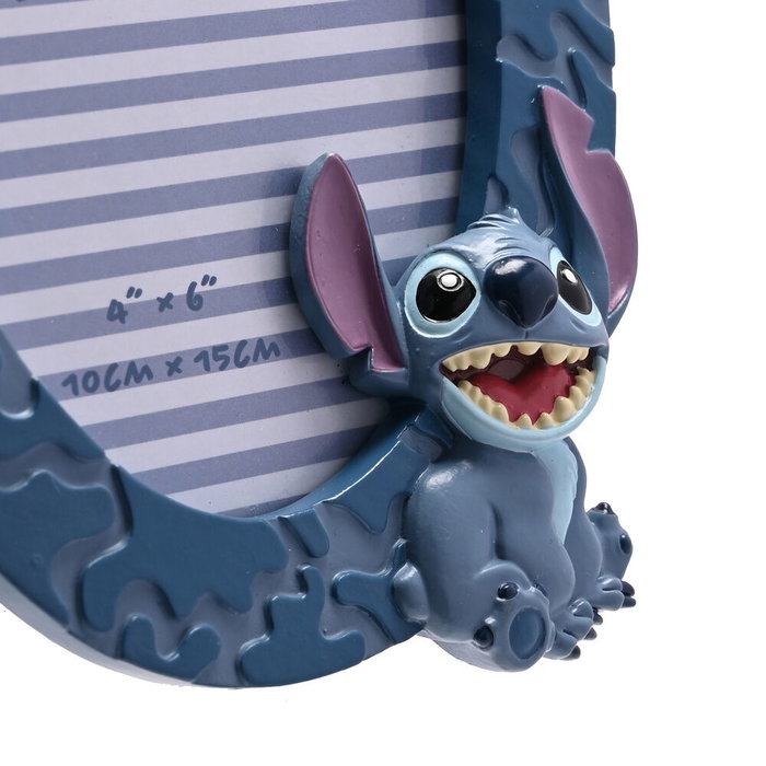 WIDDOP & CO Cadre photo ovale en résine bleu avec Stitch Disney - Image 3D texturée - Support inclus - Format 10x15 cm WIDDOP & CO Cadre photo ovale en résine bleu avec Stitch Disney - Image 3D texturée - Support inclus - Format 10x15 cm