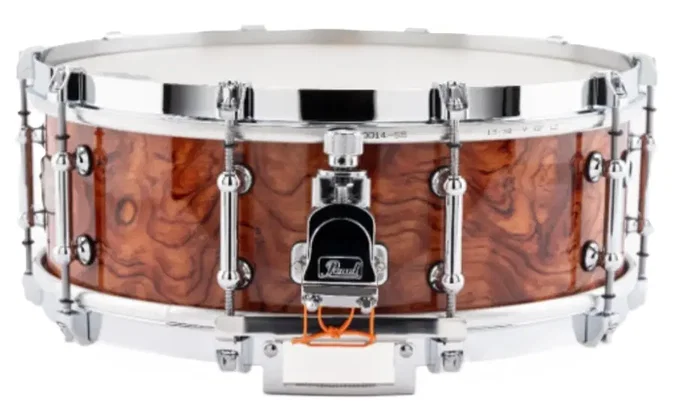 PEARL Caisse claire Philharmonic Snare 14 x 5" Centre Exclusive - Finition Bubinga PEARL Caisse claire Philharmonic Snare 14 x 5" Centre Exclusive - Finition Bubinga