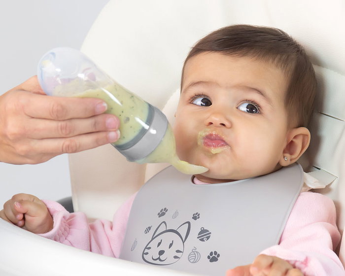 KioKids - Cuchara Dispensadora de Papilla - Cuillère doseuse pour bébé à réservoir en silicone 90 ml, gris - Alimentation simplifiée dès 4 mois