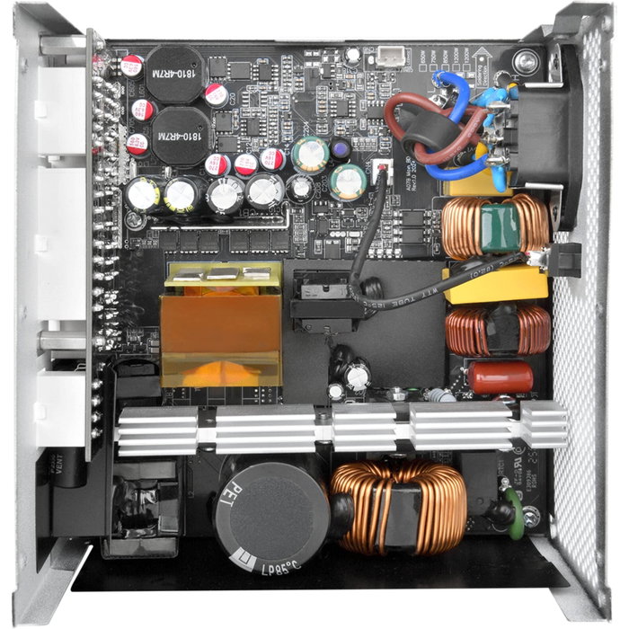 Thermaltake Toughpower GT Snow 1200W Blanc Thermaltake Toughpower GT Snow 1200W Blanc