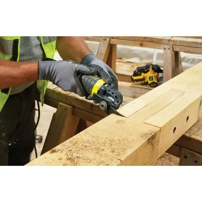 STANLEY FATMAX Outil oscillatoire multifonction FME650K-QS, 300W, pour découpe, ponçage, grattage, avec 20 accessoires