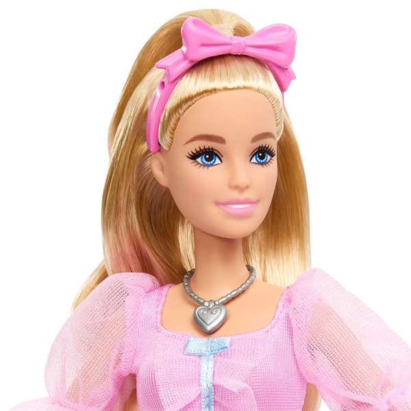 Mattel Barbie Ballerine Clara dans Casse-Noisette