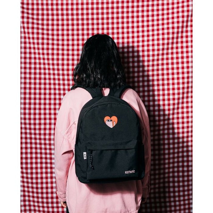 Ketnipz Sac à Dos - Mochila en Polyester avec Compartiment Principal Zippé, 3 Poches Extérieures (Frontale et Latérales)