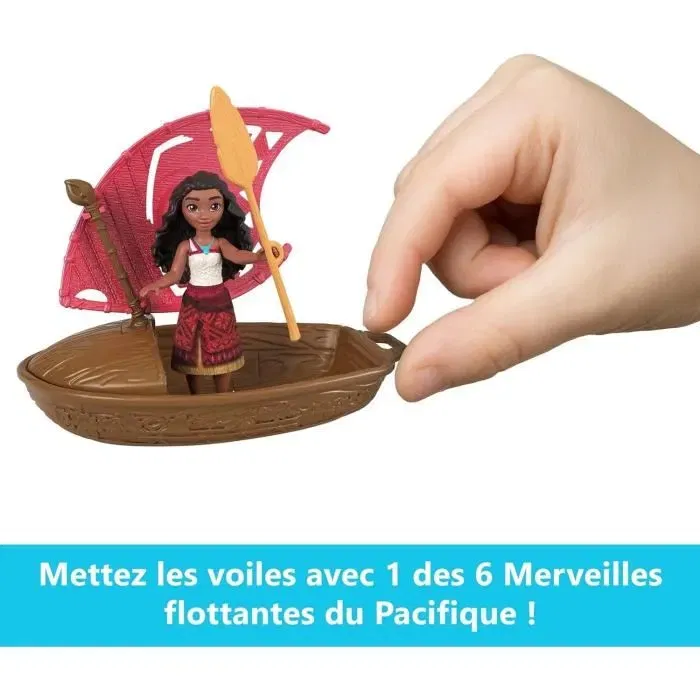 Disney Princess Figurine Vaiana Pirogue avec 3 Surprises Mini Poupée, Voile et Rame Jouet Mattel JBT68 pour Enfants 3 à 10 Ans
