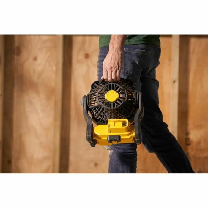 Stanley Fatmax SFMCE001B-XJ Ventilateur sans fil 18V Stanley Fatmax SFMCE001B-XJ Ventilateur sans fil 18V