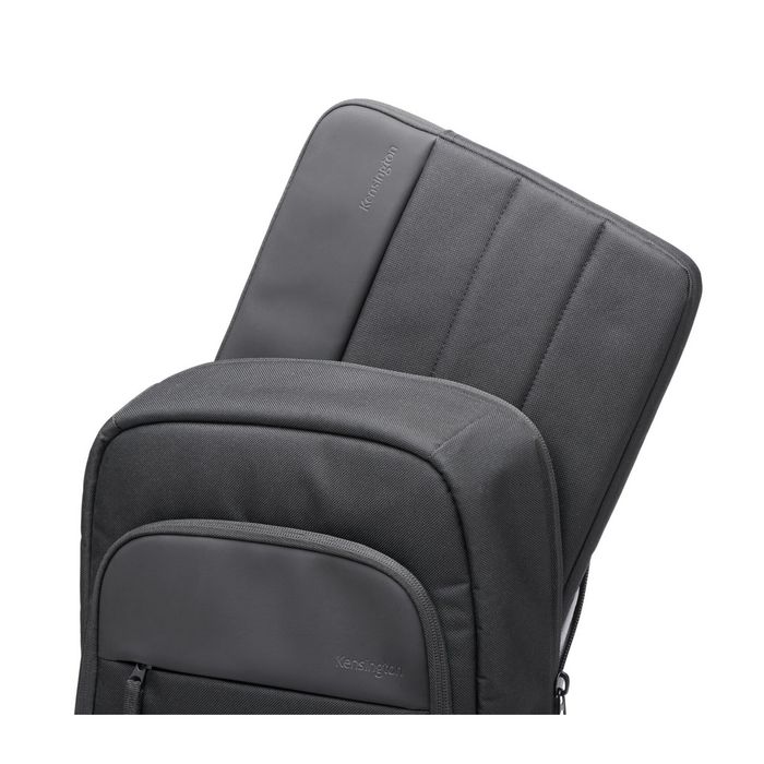 Kensington Sac à dos pour ordinateur portable 16" EQ en polyester recyclé, compartiment rembourré, poches latérales Kensington Sac à dos pour ordinateur portable 16" EQ en polyester recyclé, compartiment rembourré, poches latérales