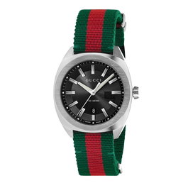 Gucci YA142305 avec bracelet nylon vert et rouge