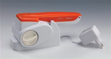 Ariete 440 Râpe Électrique Manuel Rechargeable avec Fonction Gratuite pour Agrumes (Orange), pour Fromage, Chocolat, Fruits Secs et Pain
