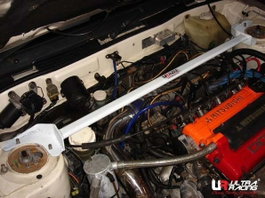 Ultra Racing Barre de strut supérieure avant pour MITSUBISHI GALANT 87-93 VR4