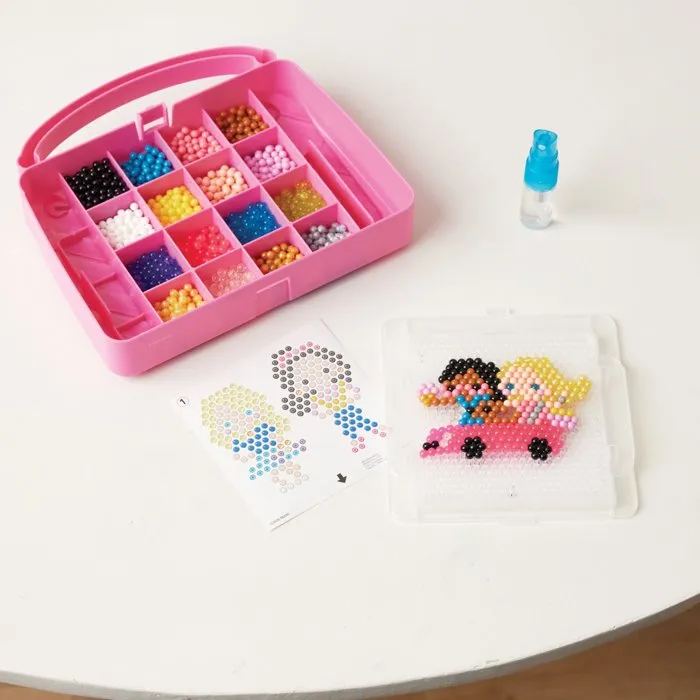 Aquabeads La mallette de Barbie - 700 perles