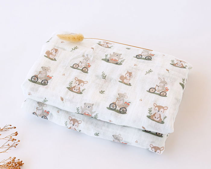 KioKids Muselina couverture bébé 120x120 cm, imprimé animaux forêt, 70% bambou 30% coton, Standard 100 by OEKO-TEX®, 0+ mois KioKids Muselina couverture bébé 120x120 cm, imprimé animaux forêt, 70% bambou 30% coton, Standard 100 by OEKO-TEX®, 0+ mois