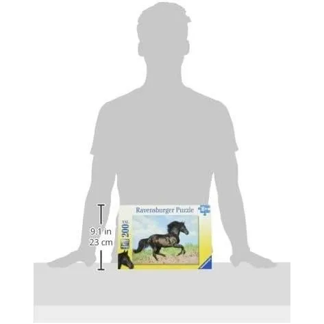 Ravensburger - Puzzle XXL 200 Pièces - Cheval Étalon Noir Galopant dans un Paysage Fleuri - Pour Enfants Dès 8 Ans - 49 x 36 cm