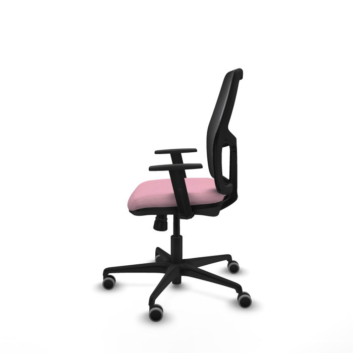 Chaise Alfera Synchro 4 positions tissu Rose Maille Noir Base en nylon noir Accoudoir 1D Sans appui-tête Roulettes 65mm pour moquette