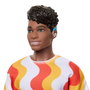 Barbie - Poupée Ken Fashionista Hrh23 avec écouteurs, corps musclé - Style urbain - Multilingue - Dès 3 ans