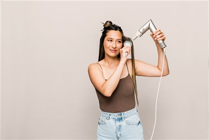 Shark HD440SLEU FlexStyle - Séchoir et mouleur de cheveux 5 en 1 (Couleur Champagne) - Technologie Coanda, 3 réglages, 5 accessoires inclus