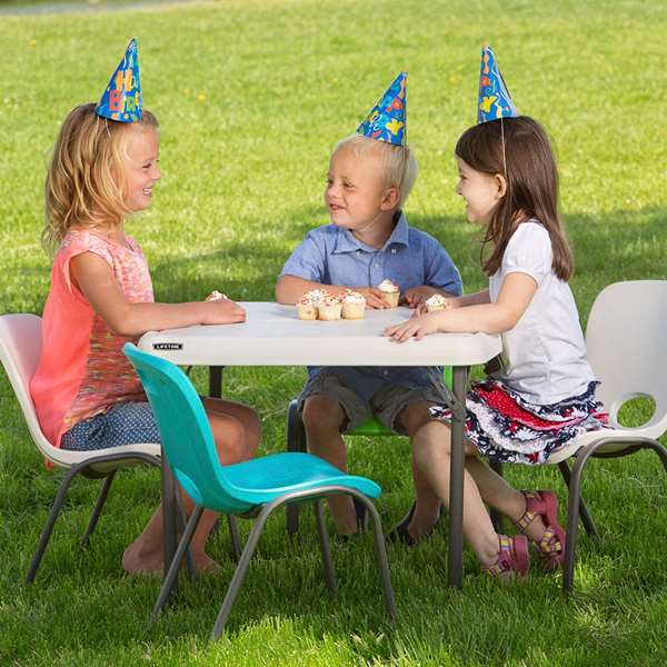 Color Baby Table pour enfants pliable 61 x 61 x 53,5 cm en plastique et acier - À partir de 3 ans