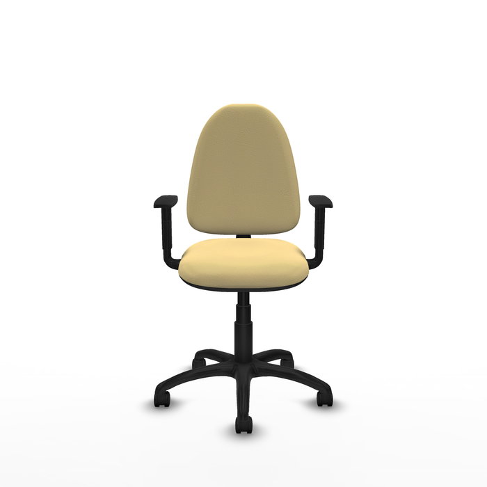 Chaise de bureau Aýna avec mécanisme de contact permanent de base, rembourrée en simili cuir couleur crème. Équipée d'une base en polyamide noir, d'accoudoirs 1D et de roulettes en nylon de 50 mm