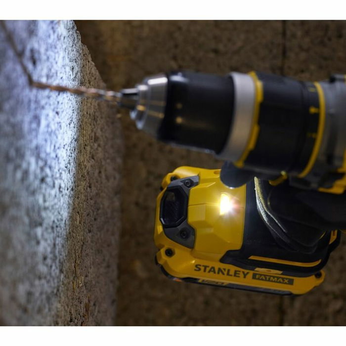 STANLEY FATMAX SFMCD721M2K-QW Perceuse visseuse à percussion V20 18V Brushless 80Nm avec 2x4Ah STANLEY FATMAX SFMCD721M2K-QW Perceuse visseuse à percussion V20 18V Brushless 80Nm avec 2x4Ah