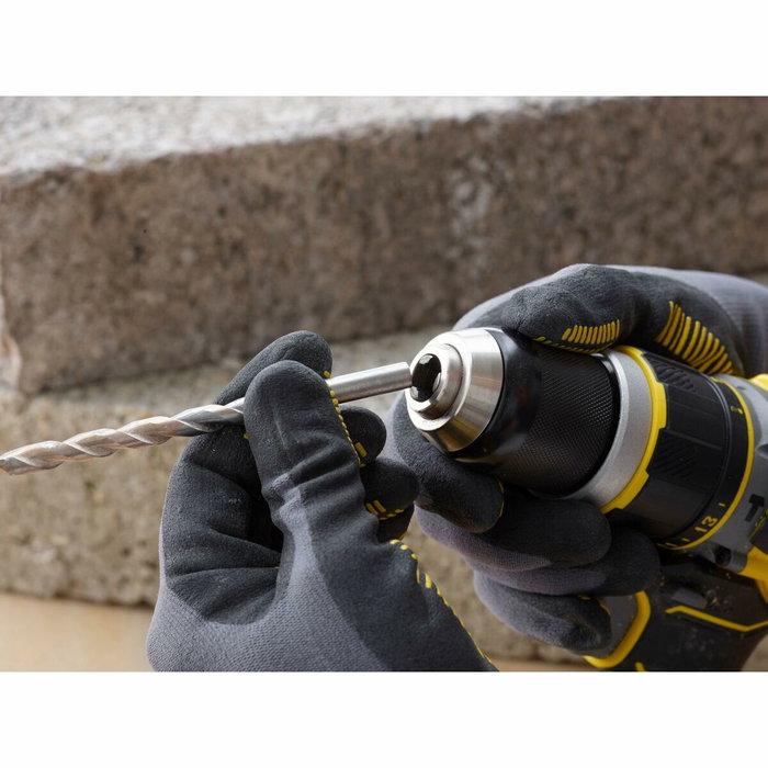 STANLEY FATMAX SFMCD721M2K-QW Perceuse visseuse à percussion V20 18V Brushless 80Nm avec 2x4Ah STANLEY FATMAX SFMCD721M2K-QW Perceuse visseuse à percussion V20 18V Brushless 80Nm avec 2x4Ah